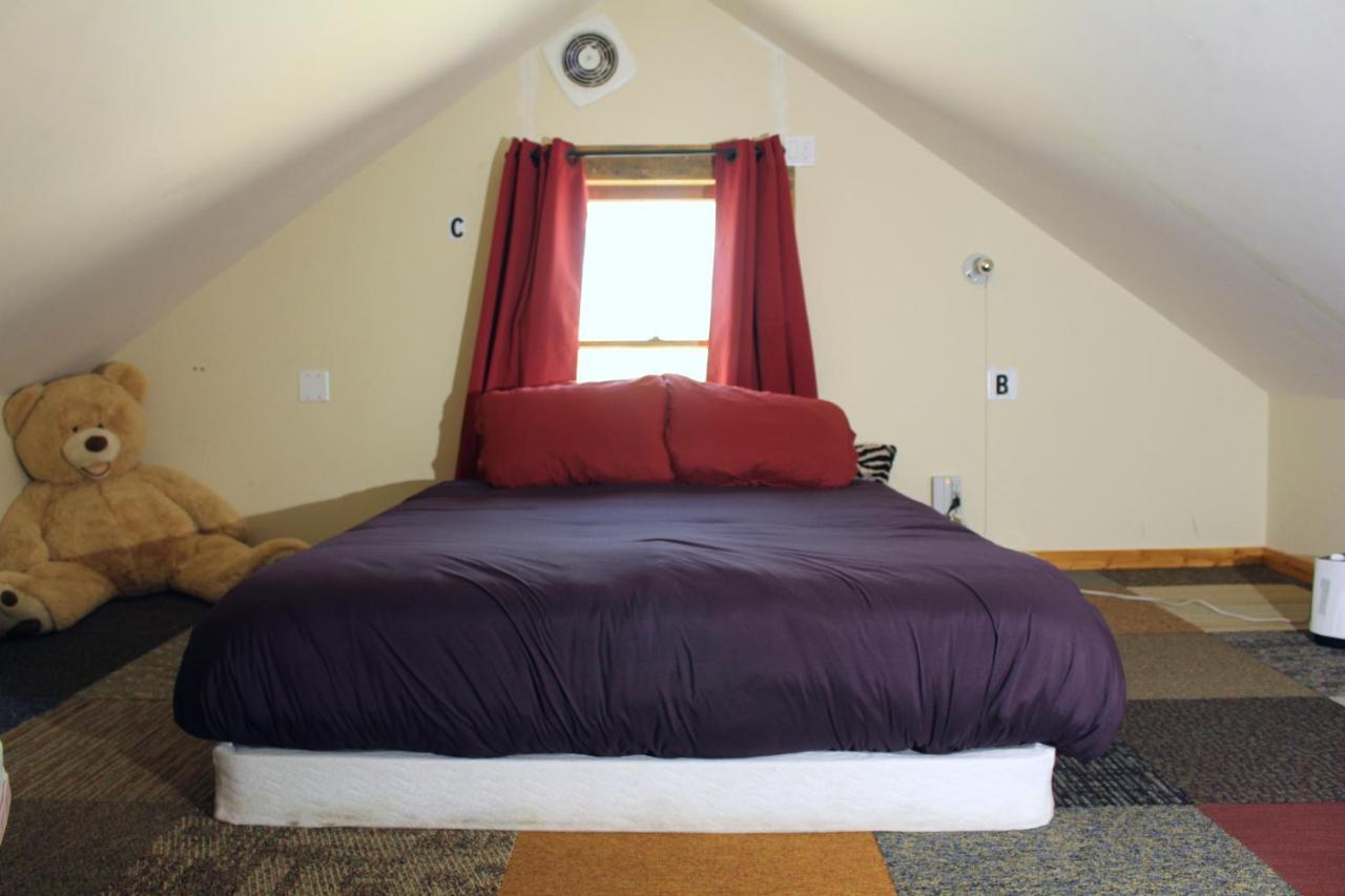 Redlight Historic Bunk Hotel And Speakeasy Truckee Eksteriør billede