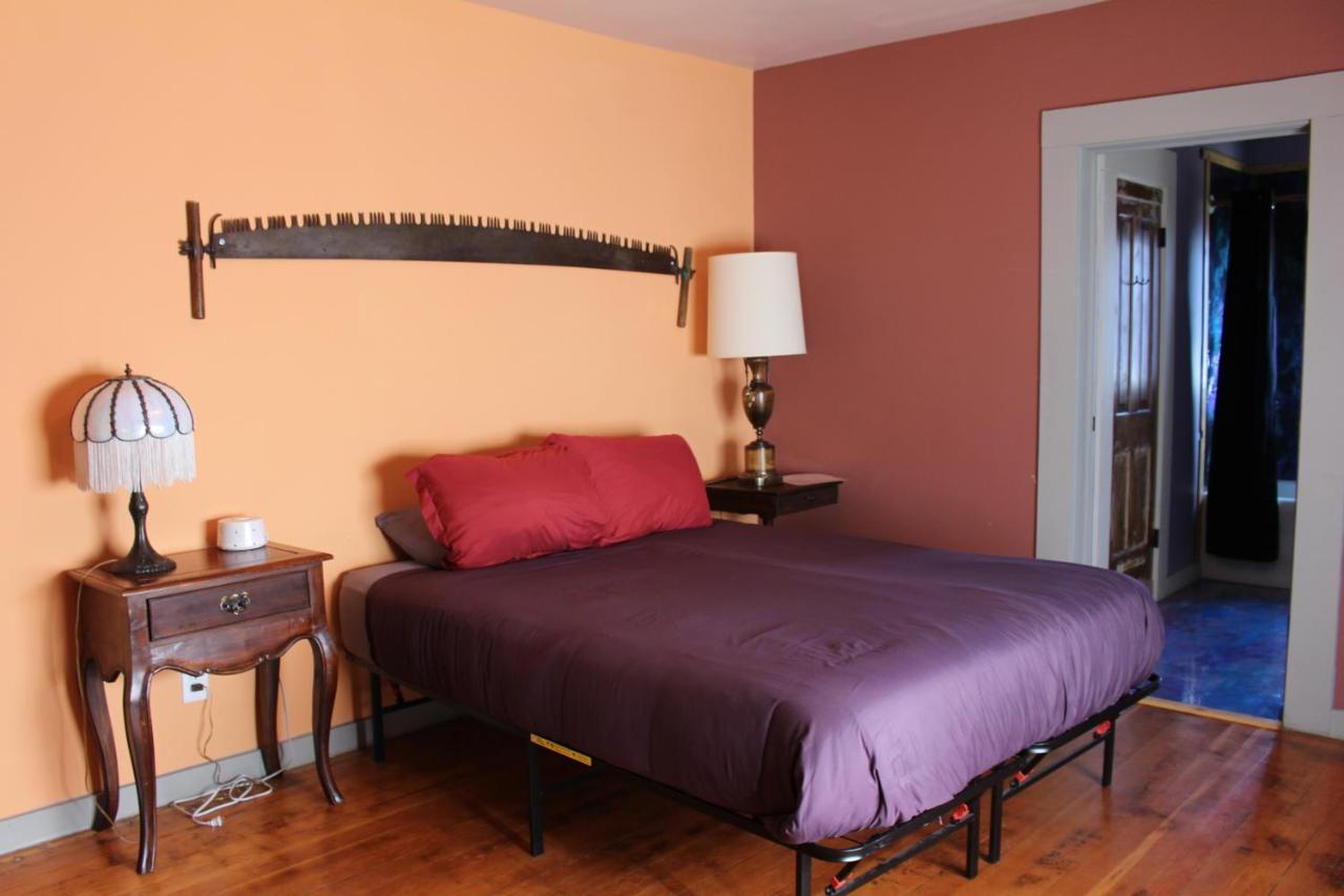 Redlight Historic Bunk Hotel And Speakeasy Truckee Eksteriør billede