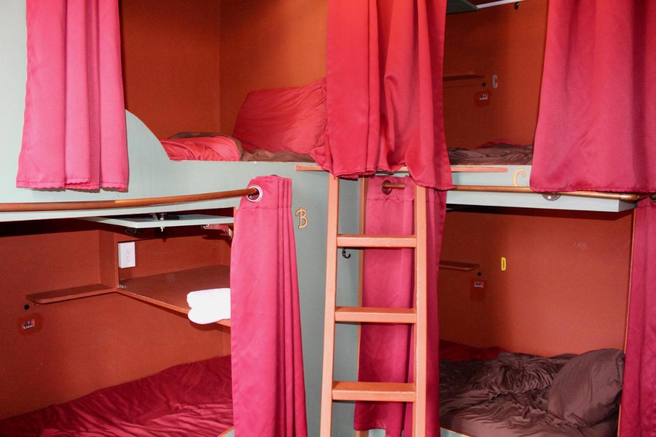 Redlight Historic Bunk Hotel And Speakeasy Truckee Eksteriør billede